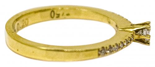 ANILLO SOLITARIO CON BRILLANTE