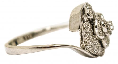 ANILLO FLOR CON BRILLANTES