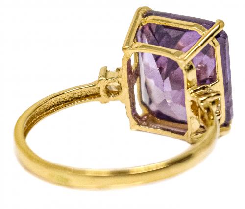 ANILLO CON AMATISTA Y BRILLANTES