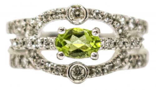 ANILLO CON OLIVINA Y BRILLANTES