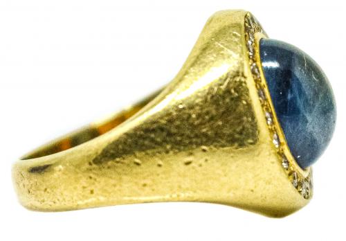 ANILLO CON ZAFIRO DE LOS AÑOS 80
