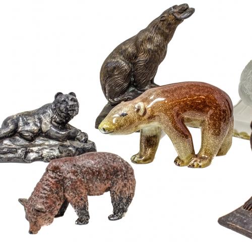 NUEVE FIGURAS DE "OSOS"