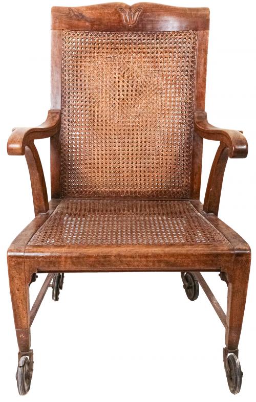 SILLÓN INGLÉS CON RUEDAS DE MEDIADOS S.XIX