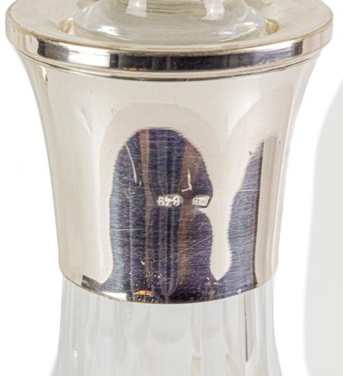 JARRÓN Y BOTELLA DE CRISTAL Y PLATA