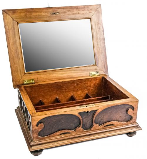 CAJA COSTURERO DE PRINCIPIOS DEL S.XX