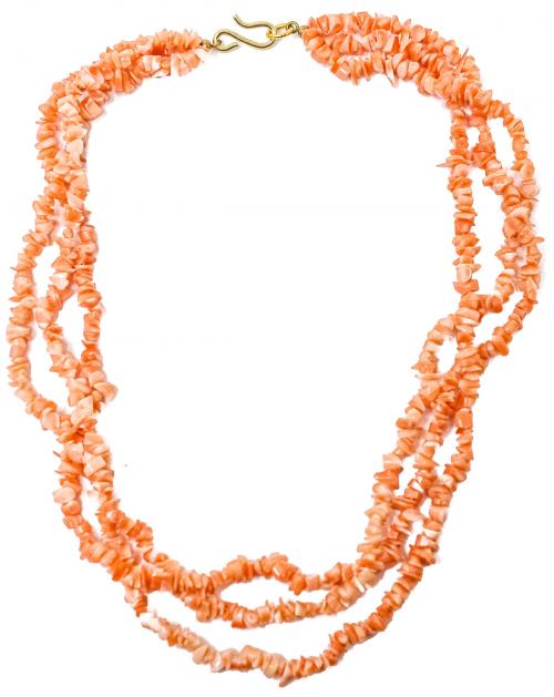 COLLAR DE TRES VUELTAS CON CORAL ROSA