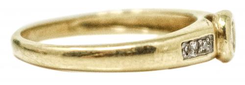 ANILLO CON BRILLANTES