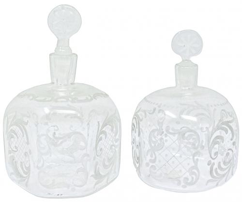 DOS FRASCOS PERFUMEROS DEL PRIMER TERCIO DEL S.XX