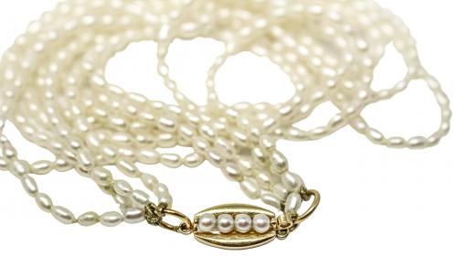 COLLAR DE PERLAS DE RIO