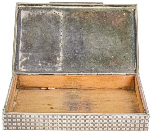 CAJA TABAQUERA EN PLATA DE LOS AÑOS 60