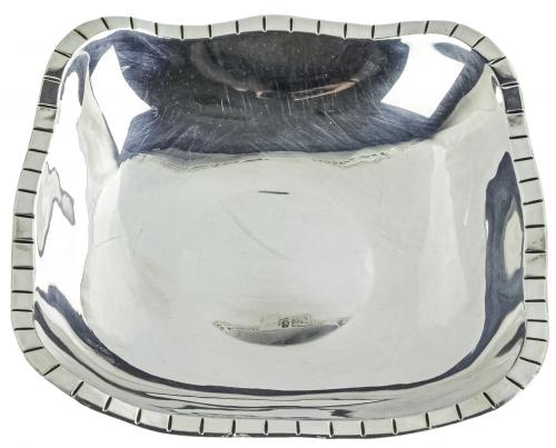 CENTRO DE MESA EN PLATA DEL ÚLTIMO TERCIO DEL S.XX