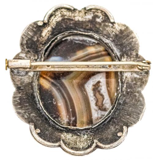 BROCHE COLGANTE CON ÁGATA DE PPS. DEL S.XX