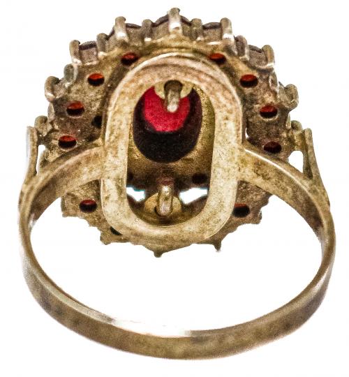 ANILLO ROSETÓN CON GRANATES