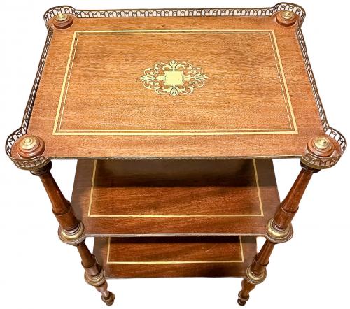 MESITA AUXILIAR/ESTANTERÍA LOUIS PHILIPPE