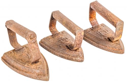 TRES PLANCHAS DE HIERRO DE PRINCIPIOS DE SIGLO XX