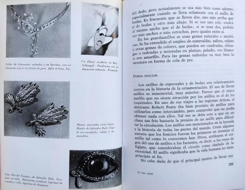 DOS LIBROS SOBRE JOYERÍA.