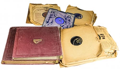 GRAMÓFONO AMERICANO DE LA MARCA VICTROLA