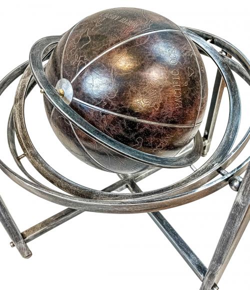 MESA AUXILIAR DEL ÚLTIMO TERCIO DEL S.XX