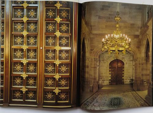 COMILLAS MODERNISTA.  