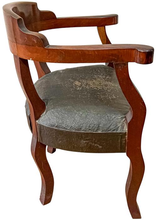 SILLÓN DE DESPACHO DEL PRIMER TERCIO DEL S.XX