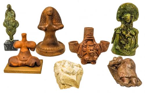 COLECCIÓN DE FIGURAS DE "DEIDADES"