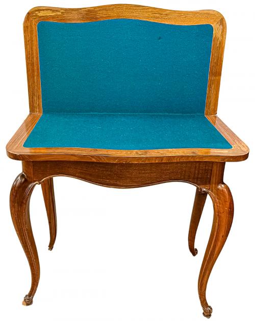 MESA DE JUEGO DE MEDIADOS DE SIGLO XX