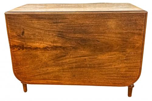 MESA DE ALAS DE FINALES DE SIGLO XIX
