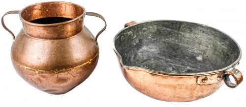 DOS RECIPIENTES DE COBRE DEL PRIMER TERCIO DE SIGLO XX