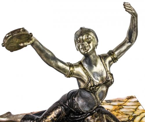 ESCULTURA EN CALAMINA ART DECÓ DE LOS AÑOS 30