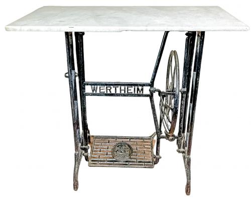 MESA AUXILIAR DE JARDÍN 