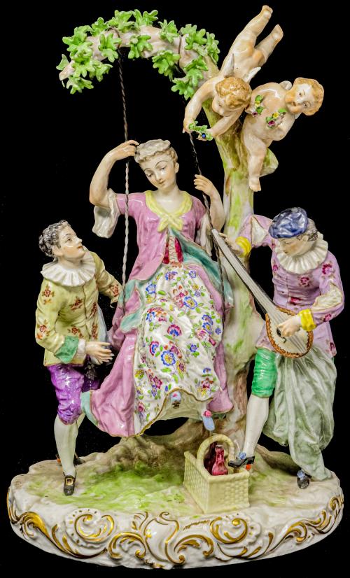 FIGURA DE PORCELANA ALEMANA DE LA PRIMERA MITAD DE SIGLO XX