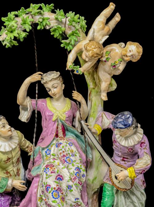 FIGURA DE PORCELANA ALEMANA DE LA PRIMERA MITAD DE SIGLO XX