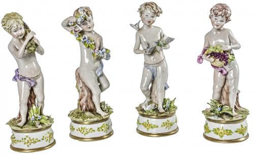 CUATRO FIGURAS EN PORCELANA CESARE VILLARI