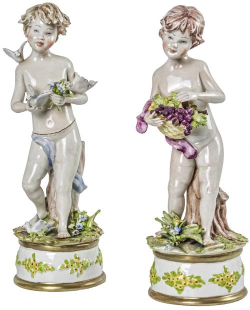 CUATRO FIGURAS EN PORCELANA CESARE VILLARI