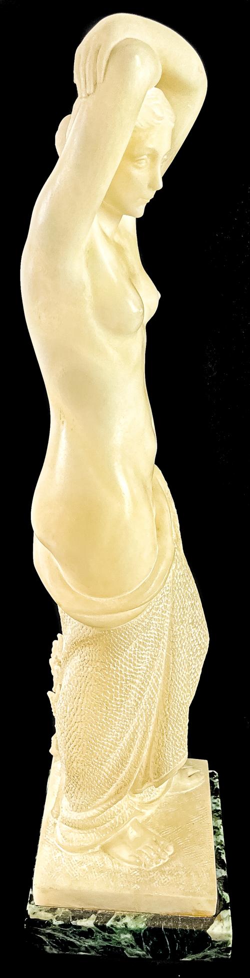 FIGURA DE MARMOL BLANCO "VENUS"