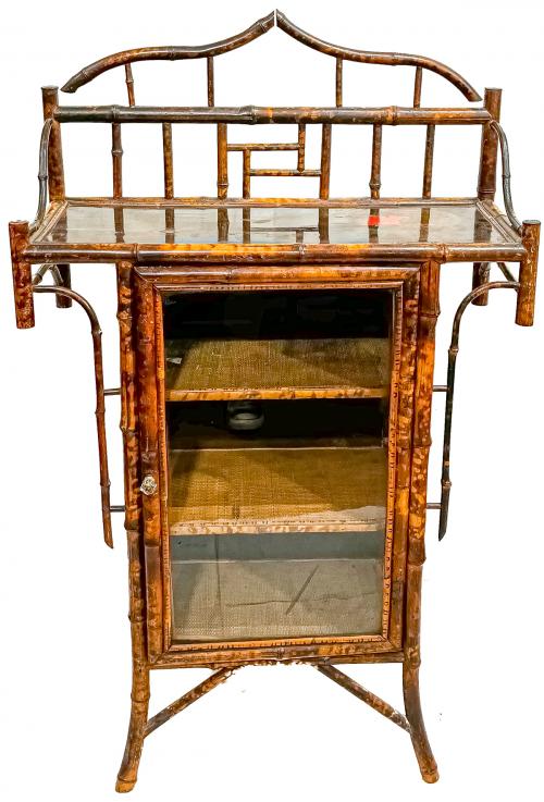 MUEBLE VITRINA VICTORIANO DE FLES. S.XIX