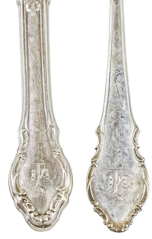 CUBERTERÍA DE PLATA DE MEDIADOS DE SIGLO XX