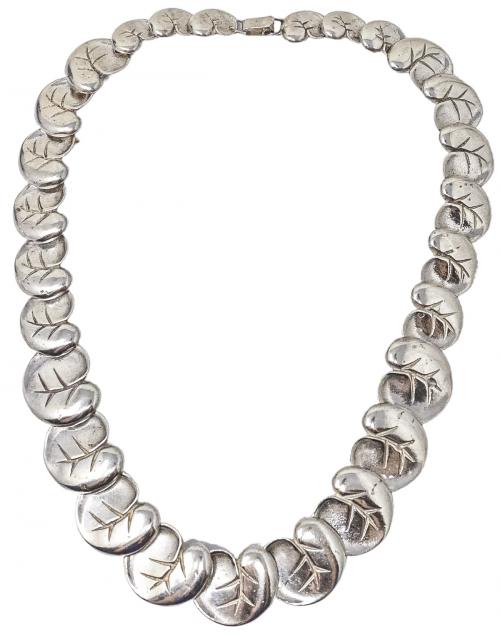 GARGANTILLA DE PLATA