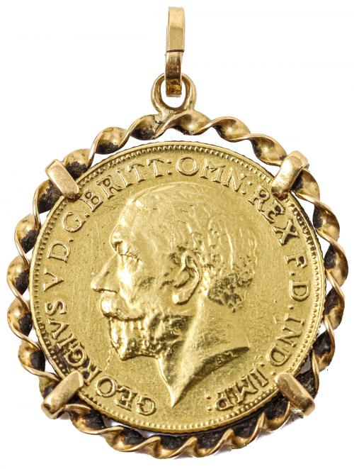 COLGANTE CON MONEDA INGLESA DE 1925.