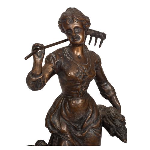 FIGURA DE MEDIADOS S.XX