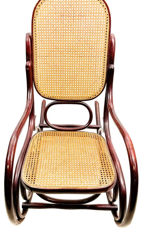 MECEDORA ESTILO THONET