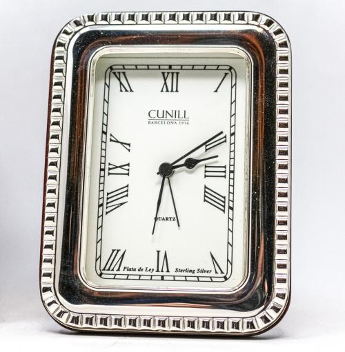 PEQUEÑO RELOJ EN PLATA DEL ÚLTIMO TERCIO DE S. XX