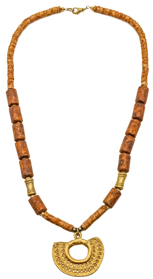 COLLAR ESTILO PRECOLOMBINO