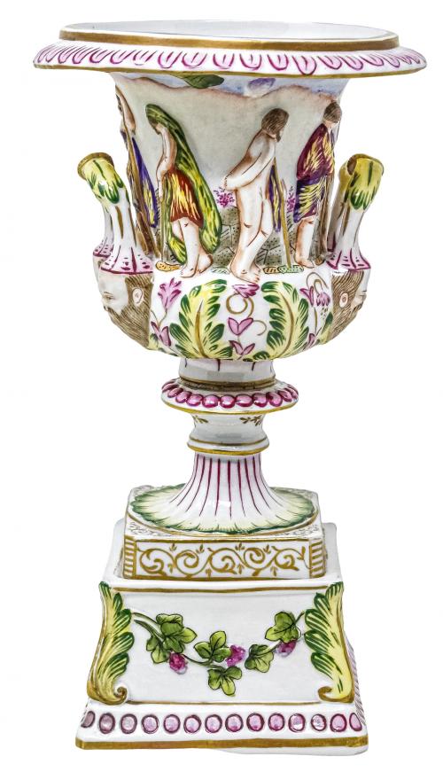 COPA EN PORCELANA CAPODIMONTE 