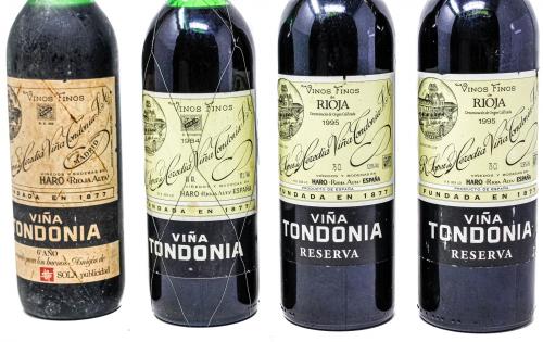 CUATRO BOTELLAS DE VIÑA TONDONIA 