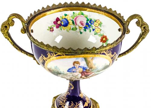 COPA DE PORCELANA FRANCESA DEL PRIMER TERCIO DE SIGLO XX