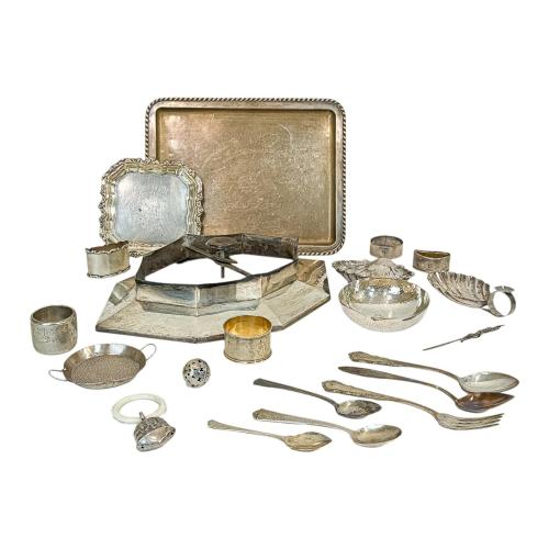 CONJUNTO DE PIEZAS EN PLATA 
