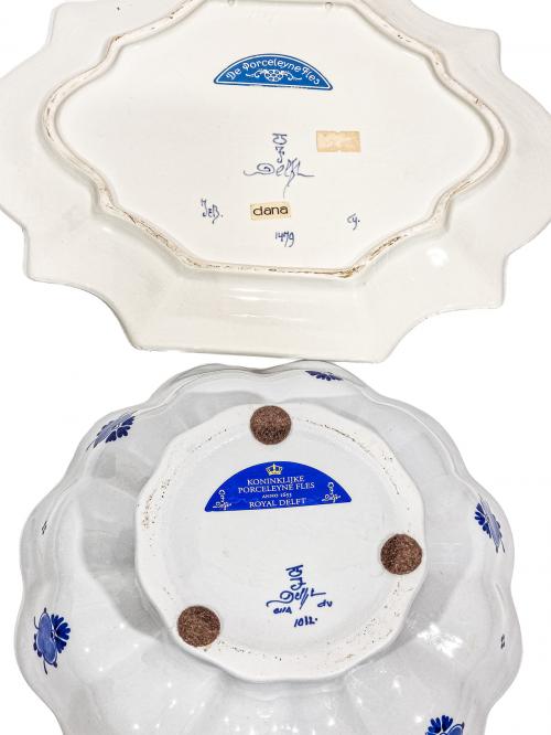 DOS PIEZAS EN PORCELANA DE DELFT DEL ÚLTIMO CUARTO DEL S.XX