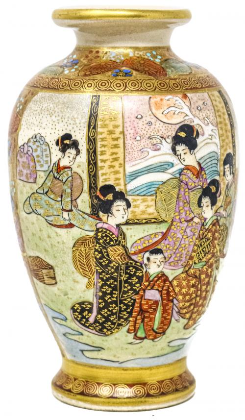 JARRÓN EN PORCELANA JAPONESA ÉPOCA MEIJÍ