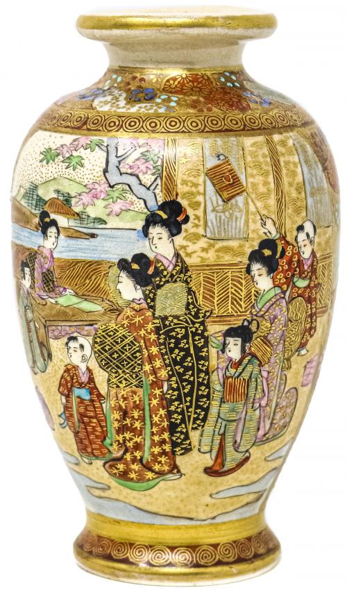 JARRÓN EN PORCELANA JAPONESA ÉPOCA MEIJÍ